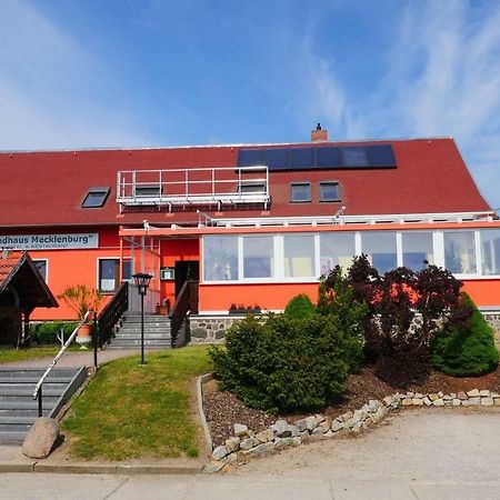 Landhaus Mecklenburg Waren  Esterno foto
