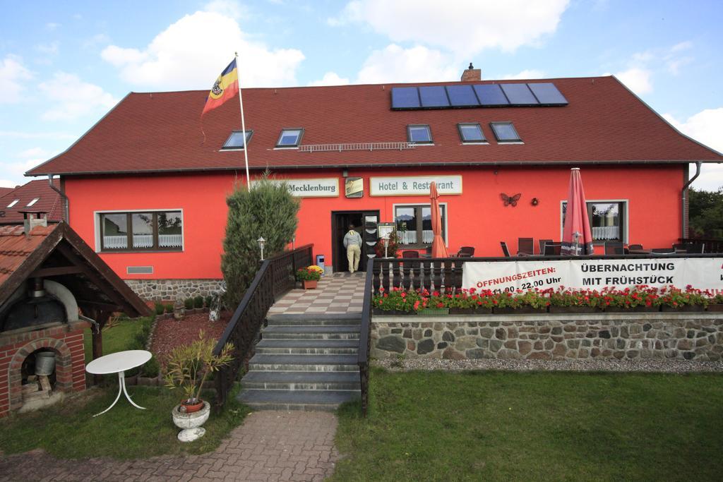 Landhaus Mecklenburg Waren  Esterno foto